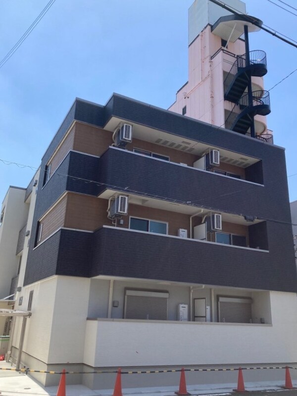 外観(建築中)
