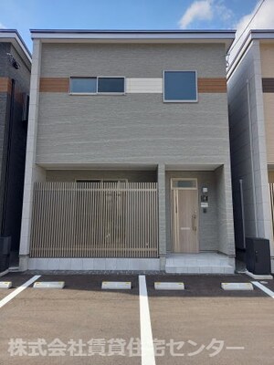 uala A･B･C･D棟外観写真
