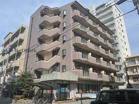 アメニエス萱町外観写真