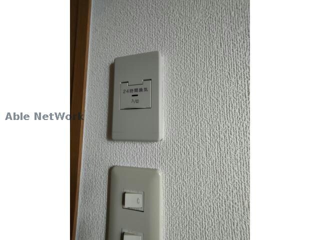 物件内観写真20　(他の部屋の写真です。現状優先でお願いします。)