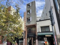 アットファミリアの外観写真