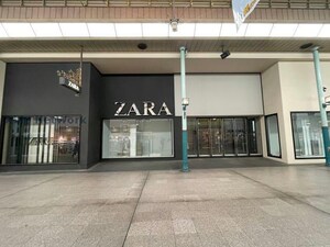 松山市湊町4丁目テナント外観写真