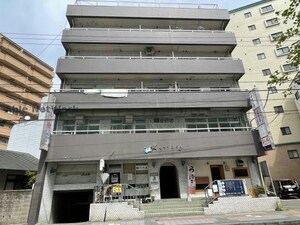 八束総合ビル外観写真