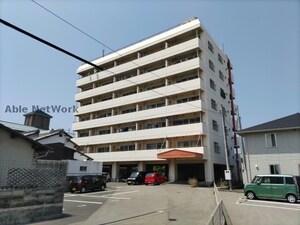 日新開発ビル外観写真