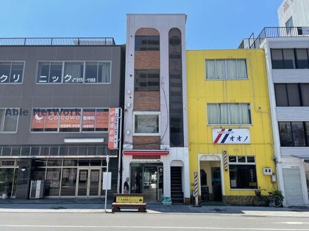 知足商事ビル4号外観写真