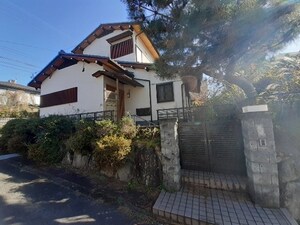 名張市つつじヶ丘北9番町戸建外観写真