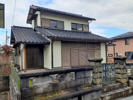 伊賀市桐ヶ丘4丁目貸家外観写真