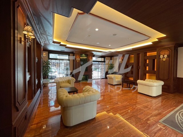 物件内観写真7　(ロビー)