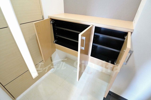 物件内観写真11　(シューズBOX)