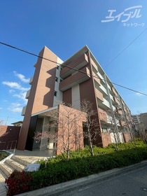 阪急神戸線 神崎川駅 5階建 築12年の外観写真