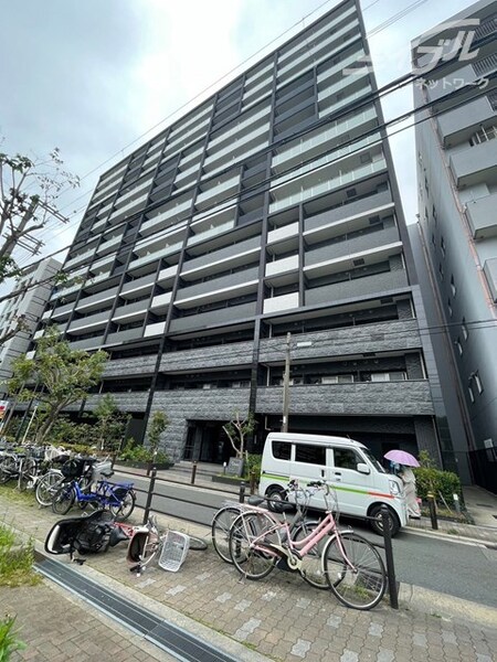 プレサンス新大阪ザシティ外観写真