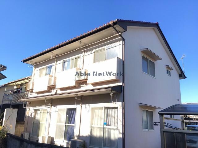 物件外観写真1　(外観からも日当たりの良さがわかります。)