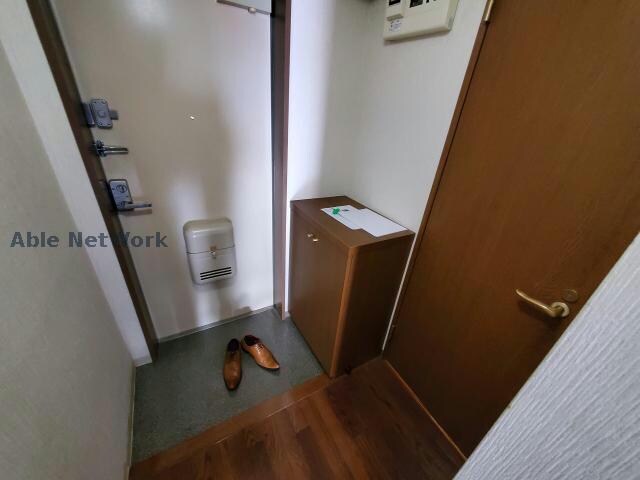 物件内観写真9　(玄関・シューズBOX)