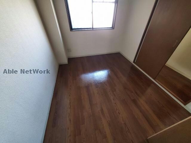 物件内観写真14　(北側洋室)