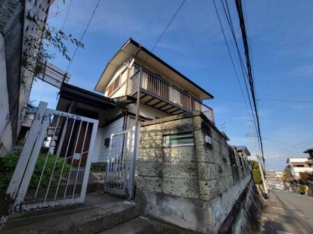 山名貸住宅外観写真
