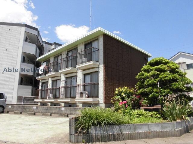 物件外観写真1　(陽当たりの良い建物です)