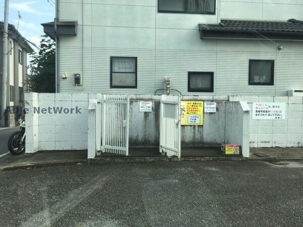 その他(敷地内ゴミ捨て場)
