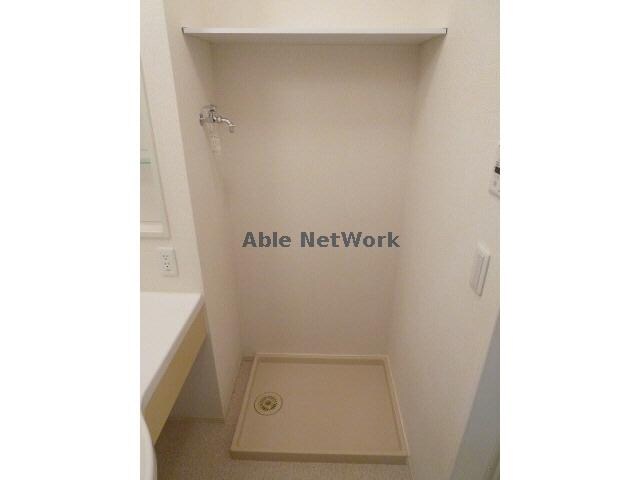 物件内観写真9　(洗濯置場)