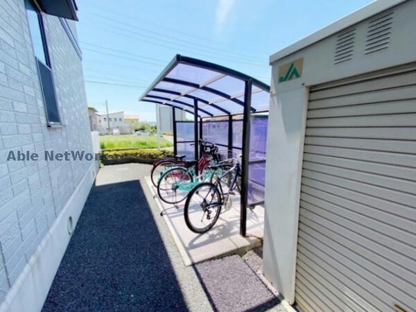 駐輪場