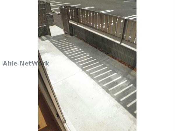 物件内観写真10　(テラス)