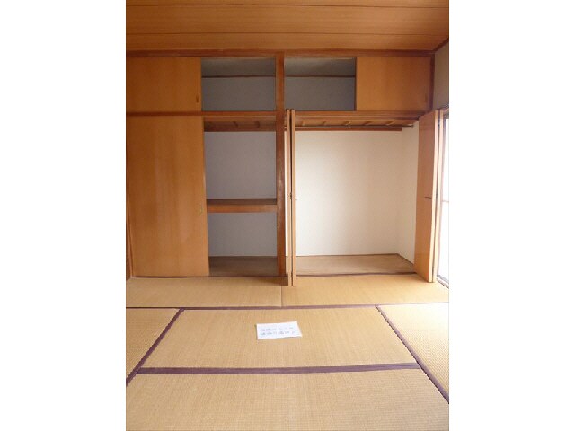 物件内観写真5　(和室)