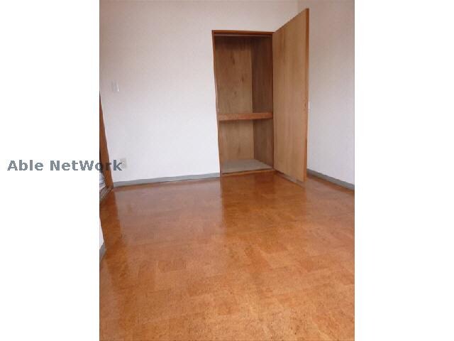 物件内観写真11　(居室)