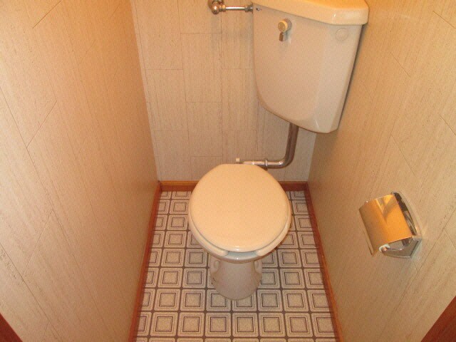 物件内観写真12　(トイレ)