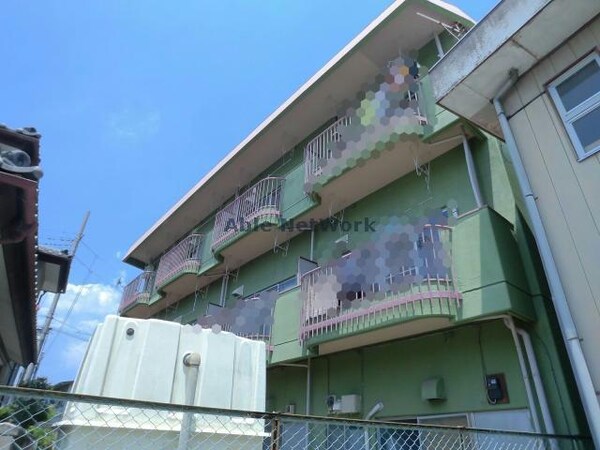 外観(外観からも日当たりの良さが分かります)