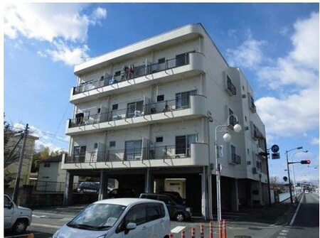 丸田マンション（前橋市紅雲町）外観写真