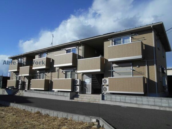 外観(外観からも日当たりの良さが分かります)