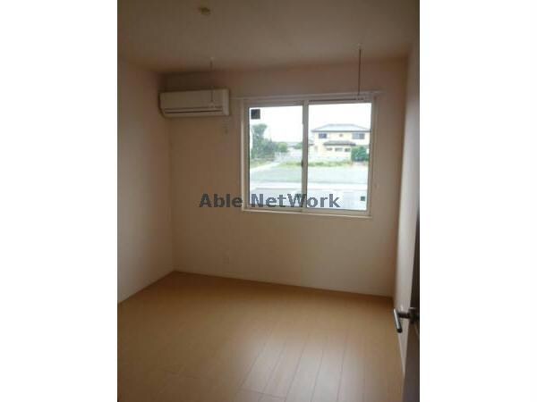 物件内観写真12　(エアコン完備)