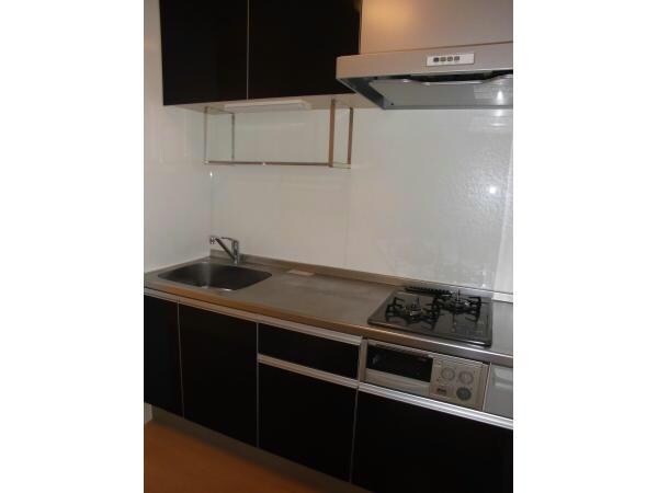 物件内観写真10　(システムキッチンです)