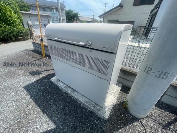 同型モデル