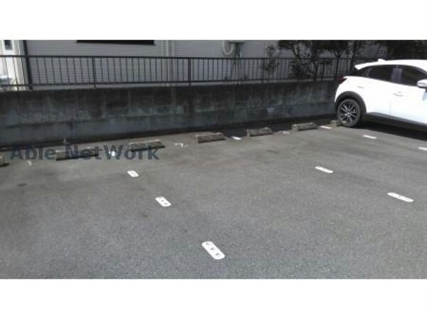 駐車場(敷地内駐車場)