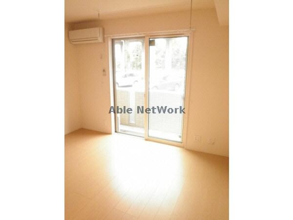 物件内観写真7　(日差しが差し込みます)