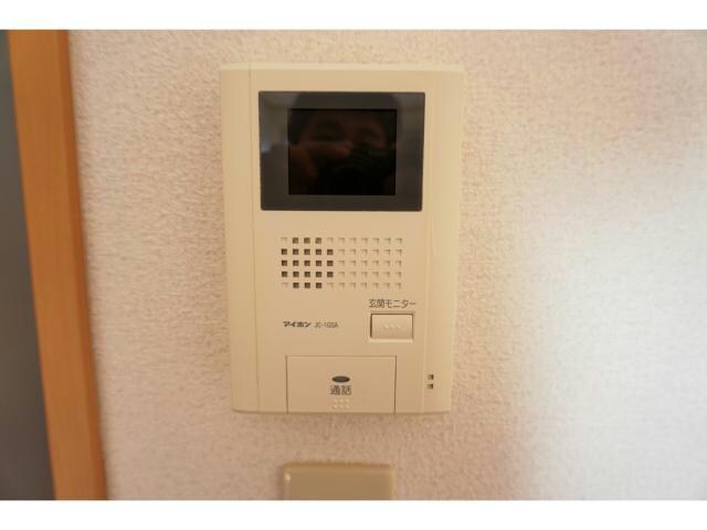 物件内観写真9　(安心のTVモニターホン)