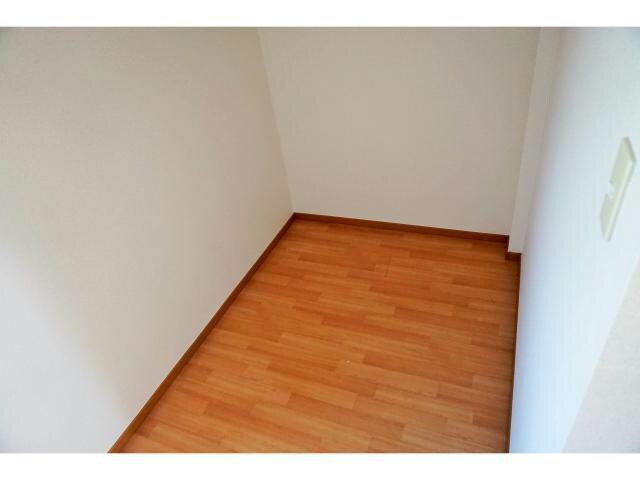 物件内観写真11　(安心の収納量)