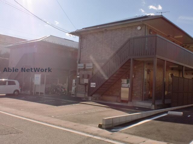 物件外観写真2　(日当たりの良さが分かります)