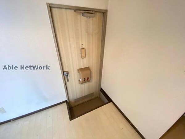 玄関回り(玄関回りです)