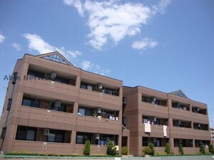 モデルナ江木（高崎市江木町）外観写真
