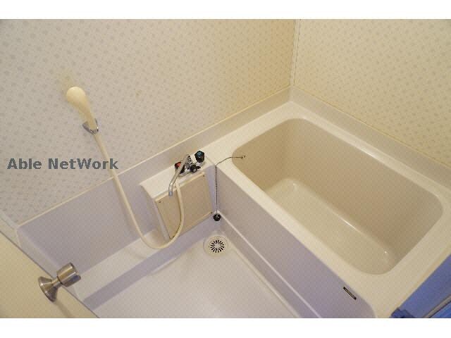 物件内観写真19　(ゆったりバスルーム)