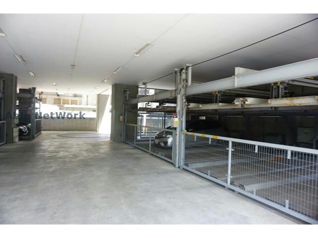 物件外観写真6　(駐車場付きです。※空き要確認)