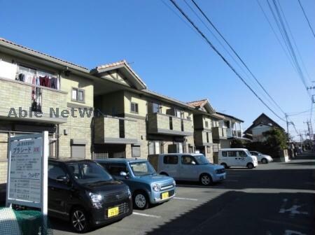 プラシード外観写真