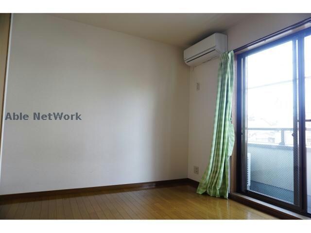 物件内観写真8　(開放感があります)