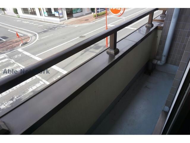 物件内観写真10　(洗濯物も安心です)