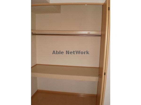 物件内観写真11　(クローゼット)