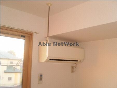 物件内観写真17　(エアコンは必需品)