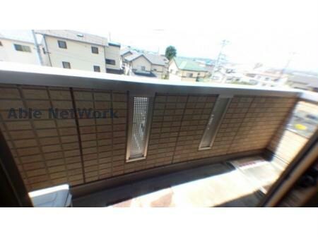 物件内観写真18　(洗濯物も安心)