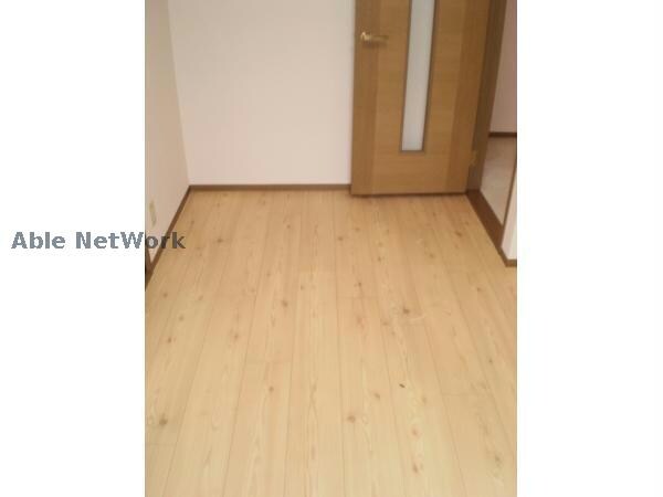 物件内観写真15　(明るい室内です)