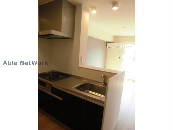 物件内観写真17　(使い勝手の良いシステムキッチン)